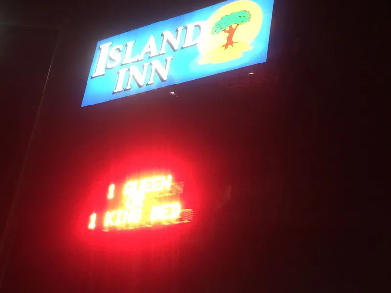 Island Inn hotel detail image 2