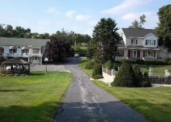 West Ridge Bed and Breakfast hotel thumbnail 3