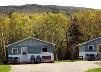 The Mountain View Motel & Cottages hotel thumbnail 4