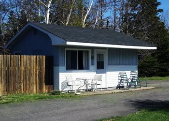 The Mountain View Motel & Cottages hotel thumbnail 7