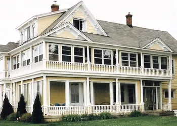 Governor's Mansion Inn hotel thumbnail 2