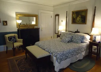 Governor's Mansion Inn hotel thumbnail 6