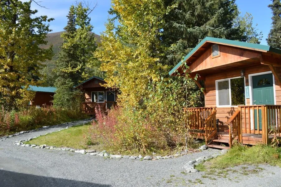 Summit Lake Lodge hotel detail image 6