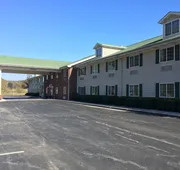 Baymont by Wyndham Mount Vernon Renfro Valley hotel detail image 3