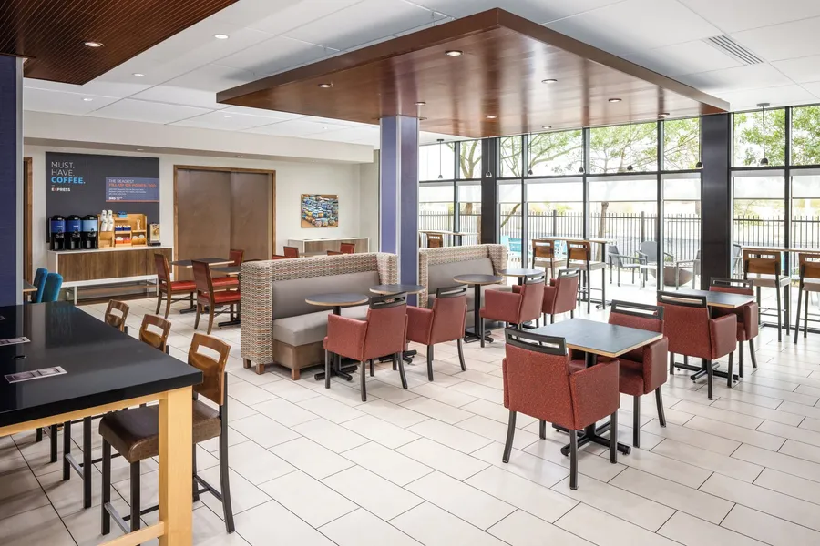 Holiday Inn Express & Suites Phoenix West - Buckeye by IHG hotel detail image 6