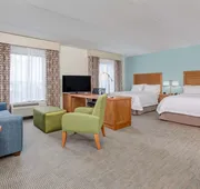 Hampton Inn & Suites Manchester hotel detail image 7