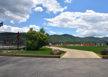 Scotty's Lakeside Resort hotel thumbnail 5
