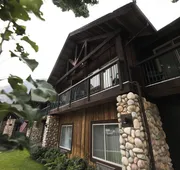 Salmon Rapids Lodge hotel detail image 3