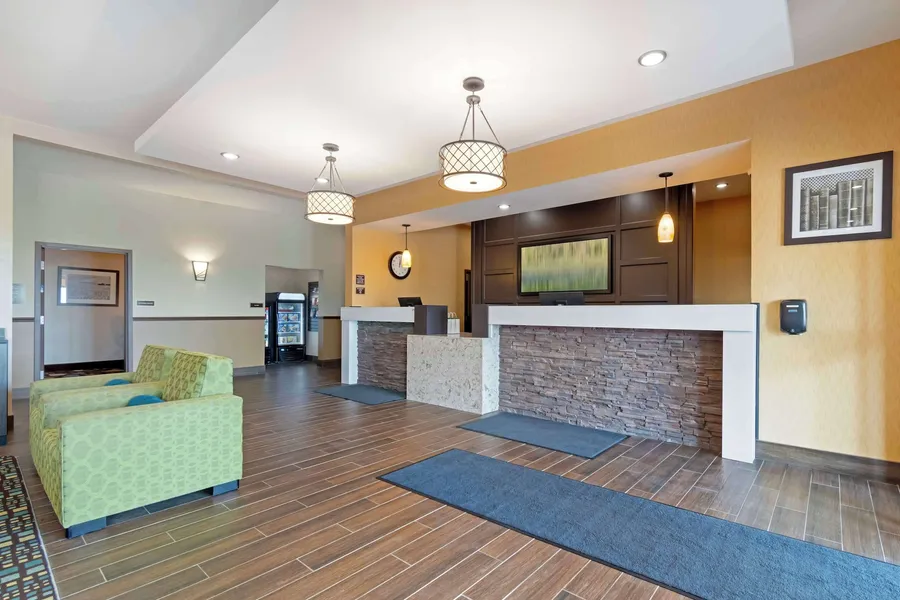 Best Western Plus Moosomin Hotel hotel detail image 6