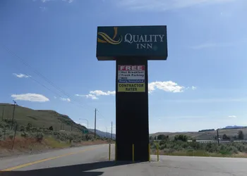 Quality Inn & Suites Okanogan - Omak hotel thumbnail 6