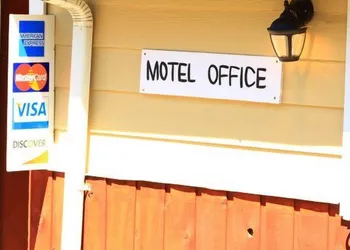 Stevens Pass Motel hotel thumbnail 2