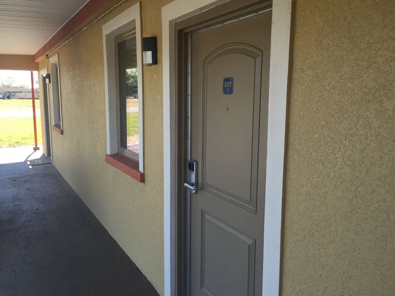 Budget Inn hotel detail image 6