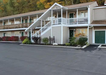 Berkshire Travel Lodge hotel thumbnail 4