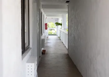 Palm Breeze Hotel hotel thumbnail 4