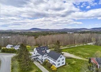 Youngtown Inn & Restaurant hotel thumbnail 3