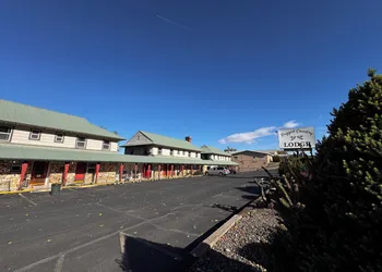 Rugged Country Lodge hotel thumbnail 3