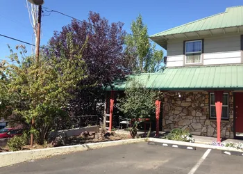 Rugged Country Lodge hotel thumbnail 7