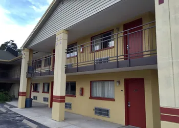 Best Motel Lakeland hotel thumbnail 7