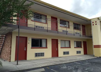 Best Motel Lakeland hotel thumbnail 8
