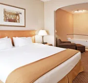 Holiday Inn Express & Suites Chesterfield by IHG hotel detail image 7