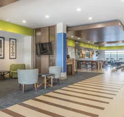 Holiday Inn Express & Suites Clarion by IHG hotel detail image 4