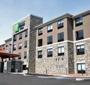 Holiday Inn Express & Suites Clarion by IHG hotel detail image 5