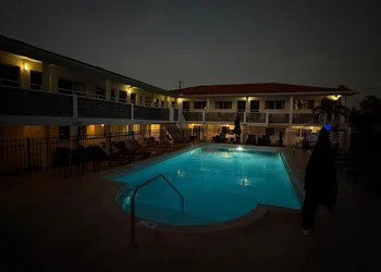 Holiday Isles Resort hotel thumbnail 3