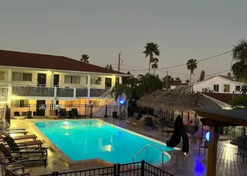 Holiday Isles Resort hotel thumbnail 4