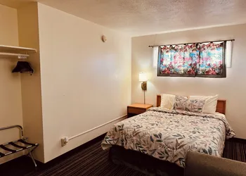 Blue Mountain Hotel hotel thumbnail 6