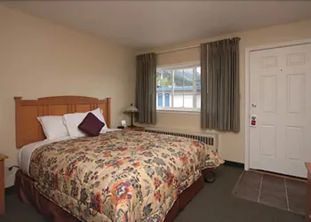Murphy's Alaskan Inn hotel thumbnail 6