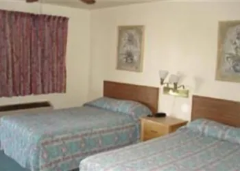 Miles Motel hotel thumbnail 6