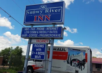 Snowy River Inn hotel thumbnail 5