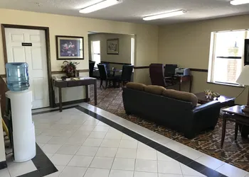 Clairmont Inn & Suites Warren hotel thumbnail 3