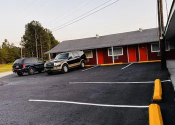 Linwood Motel hotel thumbnail 5