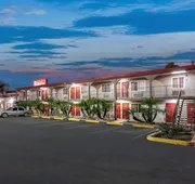 Red Roof Inn Los Angeles – Bellflower hotel detail image 3