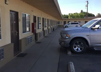 Desert Inn hotel thumbnail 2