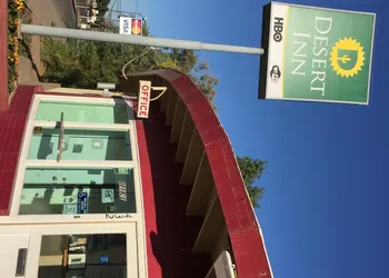 Desert Inn hotel thumbnail 6