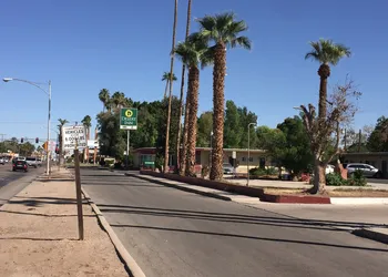 Desert Inn hotel thumbnail 7