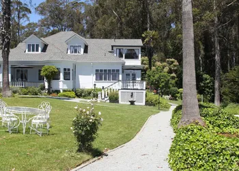 Monarch Cove Inn hotel thumbnail 4