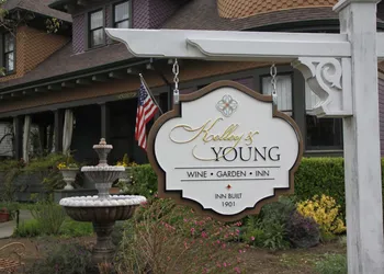Kelley & Young Wine Garden Inn hotel thumbnail 2