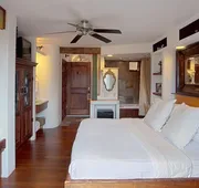 Secret Garden Inn hotel detail image 4
