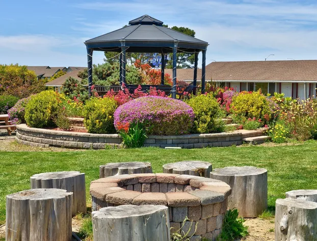 Surf Motel and Gardens hotel detail image 4