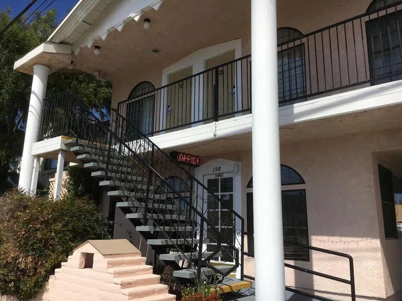 Seaview Inn hotel detail image 2