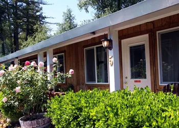 The Woods Hotel - Gay LGBTQ Cabins hotel thumbnail 5