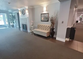 Sequoia Inn hotel thumbnail 5