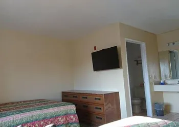 Bristol Motel hotel thumbnail 3