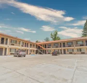 The Yosemite Inn hotel detail image 7