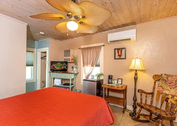 River Rock Inn hotel thumbnail 7
