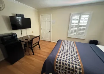 Tamalpais Motel hotel thumbnail 6