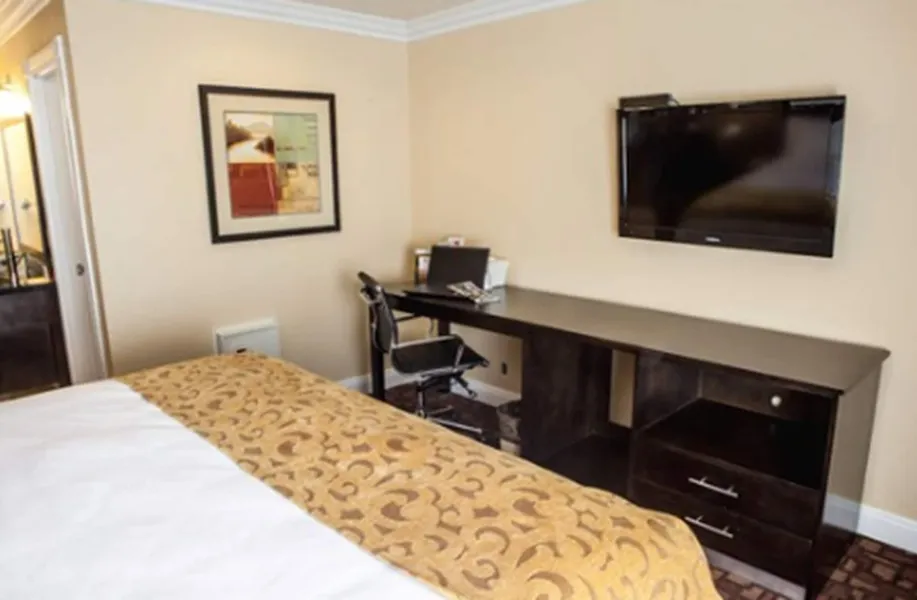 Marinwood Inn & Suites hotel detail image 6